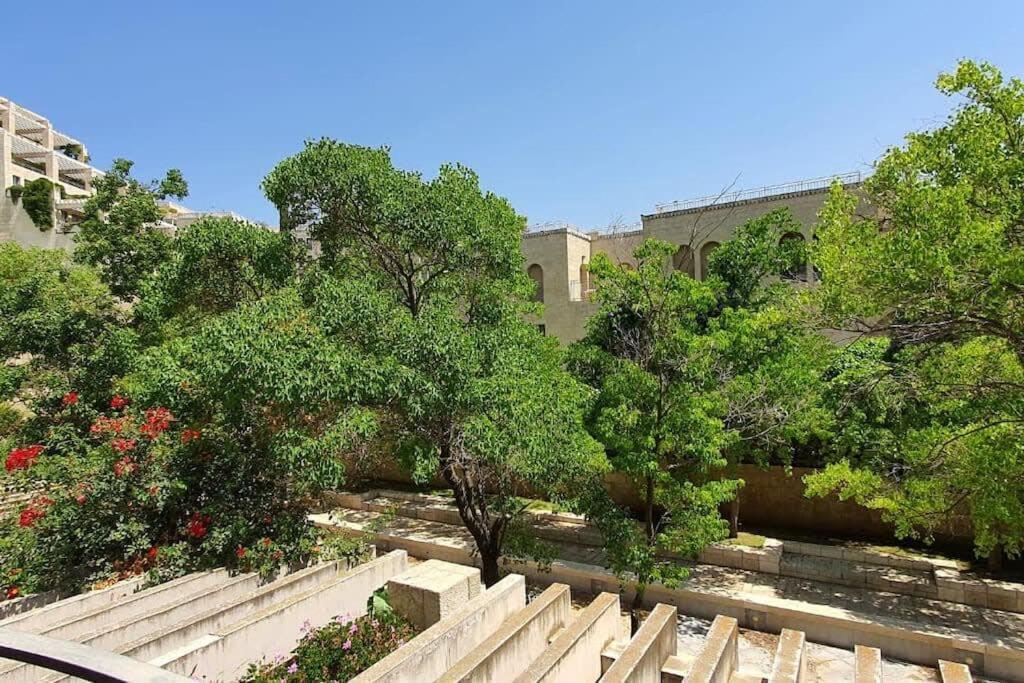 Cosy Studio In Mamilla, Free Parking Up To 5 Ppl Villa Jeruzalem Buitenkant foto
