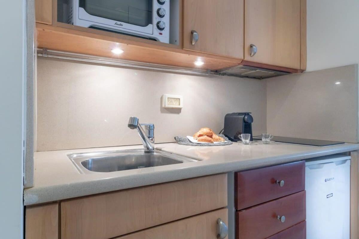 Cosy Studio In Mamilla, Free Parking Up To 5 Ppl Villa Jeruzalem Buitenkant foto